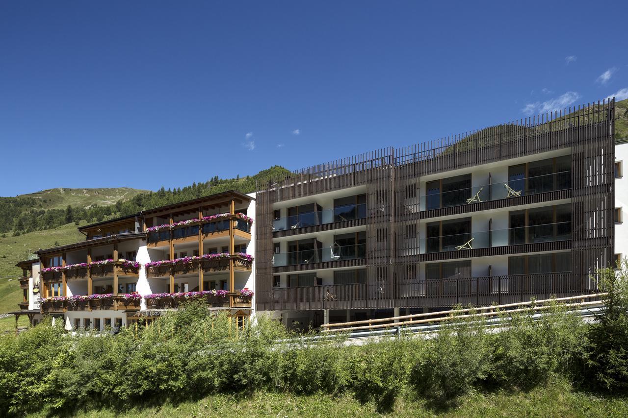 Langtaufererhof Hotel Melago ภายนอก รูปภาพ